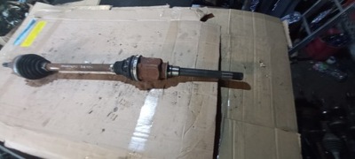 Привідний вал права dodge durango 5,7 hemi 2010- фото №1