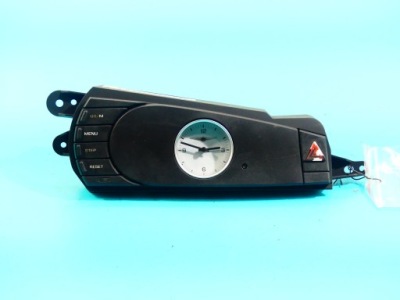 Годинник chrysler pacifica 02-06 фото №1