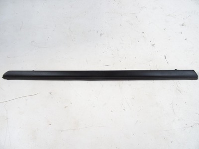 Opel zafira c молдинг накладка крила правий перед фото №1