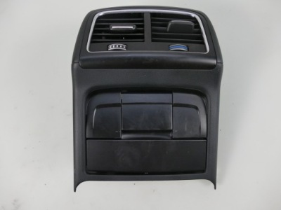 Audi a4 b8 lift s-line sedan решётка обдув задняя фото №1