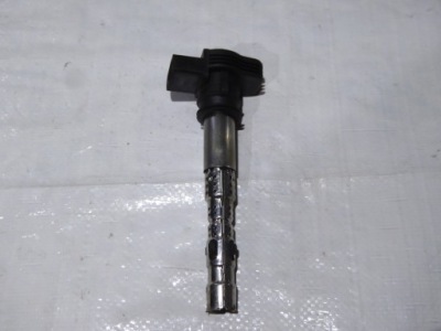 Котушка запалювання vw touran i 1t0 2.0 fsi 06f905115f фото №1