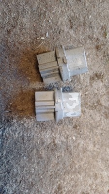 Mazda 3 09-13 bl цоколь лампи задня фото №1