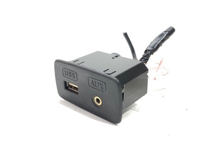 Роз'єм usb subaru xv фото №1