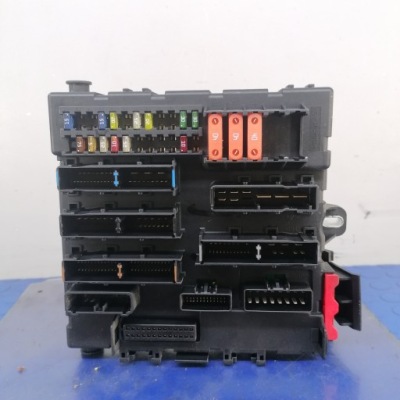 Opel signum модуль коробка bsi 13112914au фото №1