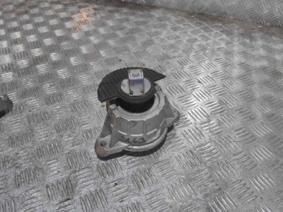 Подушка двигуна mercedes sl w231 6.3 amg 5.5 14r фото №1