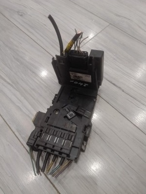 Корпус аккумулятор модуль напряжения peugeot 5008 09- фото №1