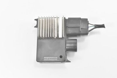 Блок управления вентилятора 89257-12020 toyota yaris iii фото №1