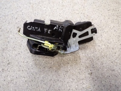 Hyundai santa fe 01- замок двері задній правий фото №1