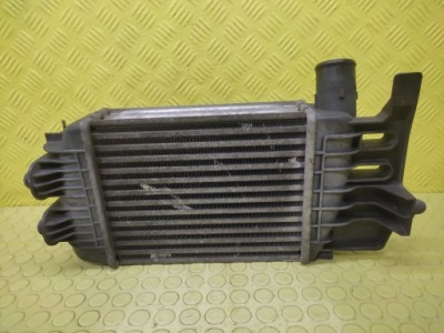 Toyota yaris 2 1.4 d4d інтеркулер 1270000620 фото №1