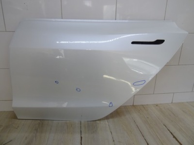 Tesla model 3 рестайлинг  17- дверь правое задний  108148400f 2024 фото №1