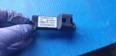 Audi a4 b5 датчик датчик ударний удару 8d0959643b фото №1