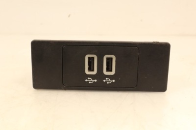 Port разъём usb ford ranger v 5 mk5 lift фото №1