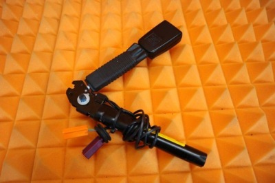 Ford kuga mk1 натяжитель поперечина сиденье правый  перед 8v41a61208ab фото №1