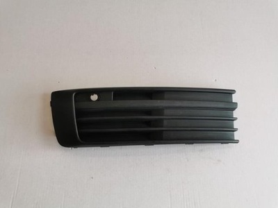 Volkswagen оригінальний номер 7e5853683 решітка бампера фото №1