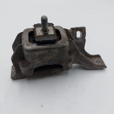 2011 mini cooper countryman r60 кронштейн двигателя 677805 фото №1