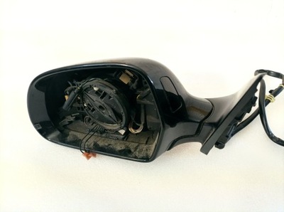 Audi a8 d3 дзеркало ліва 14+3pin 17pin асистент фото №1