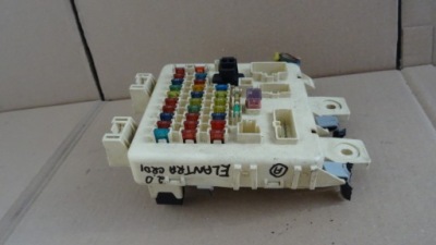 Elantra iii 2.0 crdi коробка запобіжників фото №1