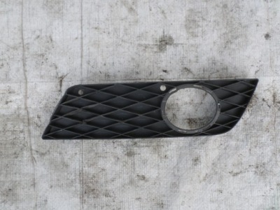 Решётка противотуманной фары левая a-klasa w169 рестайлинг фото №1