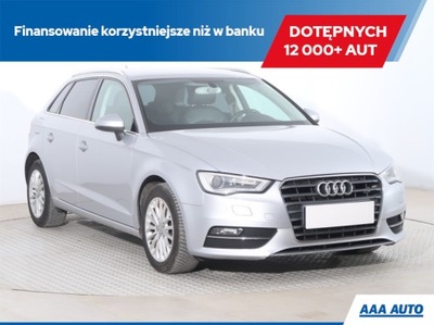 Audi A3 1.6 TDI, Serwis ASO, Skóra, Navi, Xenon