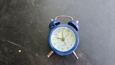 MINI ZEGAREK QUARTZ STYL RETRO VINTAGE OKAZJA POLECAM