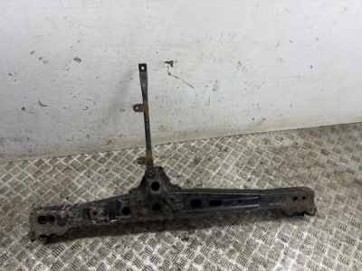 Lexus ct 200h 2012 нижние кронштейн радиатора фото №1