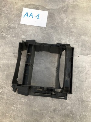 Захист рамка радіо консолі mercedes a2036890216 фото №1