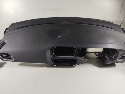 Volvo v40 12r- панель приладів консоль uk фото №1