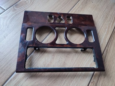 Рамка радіо panela середнього mercedes w210 a2106830308 фото №1