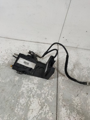 Клемма предохранитель аккумулятор peugeot rcz 9666527580 фото №1