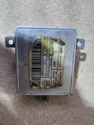 Vw audi преобразователь лампы 8k0941597 фото №1