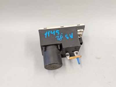 Audi a4 b5 8d a3 8l помпа замка центрального 8l0862257l фото №1