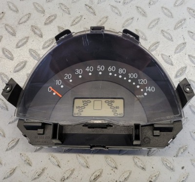 Smart fortwo 0.8cdi счетчик 10001184v021 фото №1