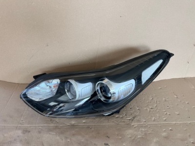 Фара левый kia sportage iv ксенон kompletny фото №1