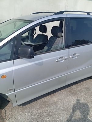 Toyota previa ii дверь левая передние перед голый фото №1