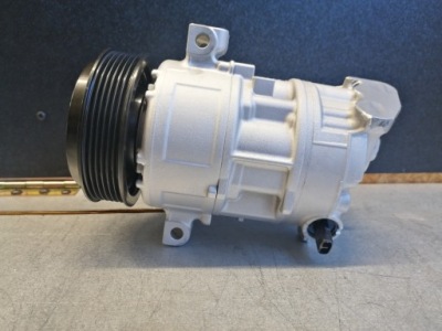 Компресор кондиціонера 447280-7760 suzuki denso фото №1