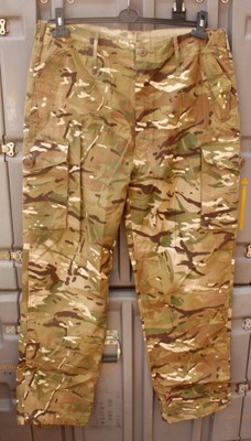 BRYTYJSKIE SPODNIE MULTICAM WINDPROOF 82/88/104 M