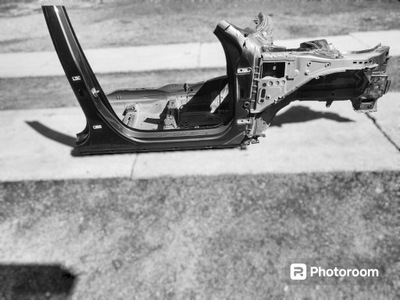 Volvo xc60 ii четверть правая перед фото №1