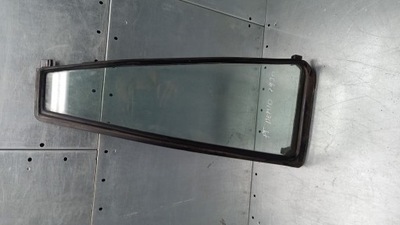 Скло права tyłtrójkąt mazda demio 03r 1.5b hb фото №1