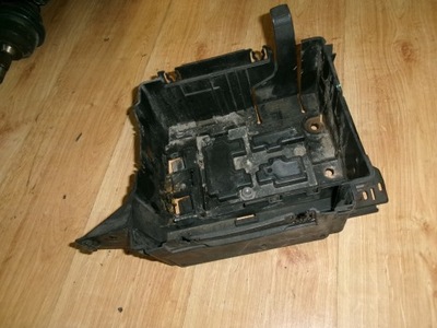 Citroen c3 picasso основа акумулятор фото №1