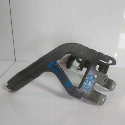 Кронштейн крыла bmw f11 левый перед фото №1