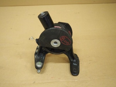 Кронштейн подушка кронштейн двигуна toyota rav4 iv фото №1