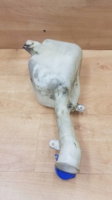 Бачок омивача honda civic vi фото №1