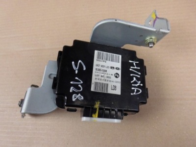 Hyundai i30 3 2017+ модуль assy 95300-g3000 фото №1
