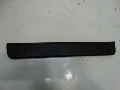 Молдинг поріг зовнішня лівий перед kia carens iv 85872-a4000 фото №1