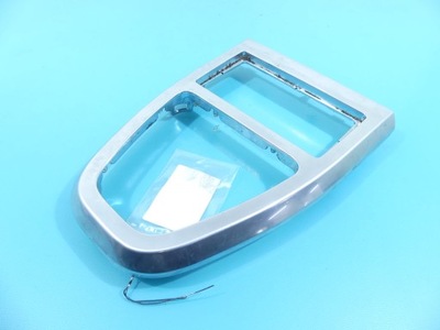 Dekor рамка домкрата freelander ii 06-14 eu фото №1