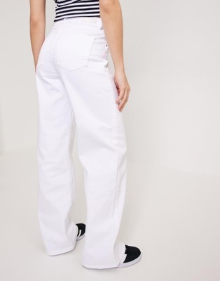 Only NG5 qeu proste jeansowe białe spodnie W28/L32/M