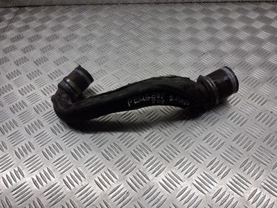 Труба воздухозаборник воздуха peugeot 307 2.0 hdi 965170848 фото №1