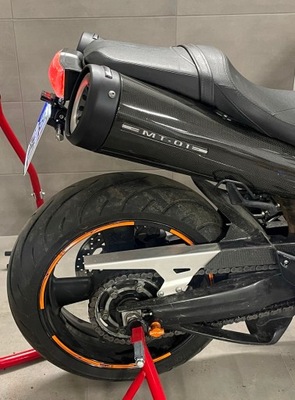 Yamaha MT-01 Mocowanie lampy tył custom