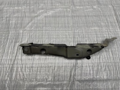 Кронштейн панель фары maserati granturismo m189 c4001g фото №1