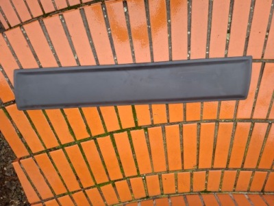 Dacia duster i 10-17 молдинг накладка двері перед права фото №1